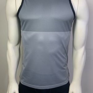 Xersion Men’s shirt